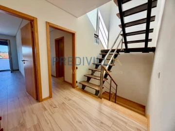 Moradia T3 para Venda em Aveleda