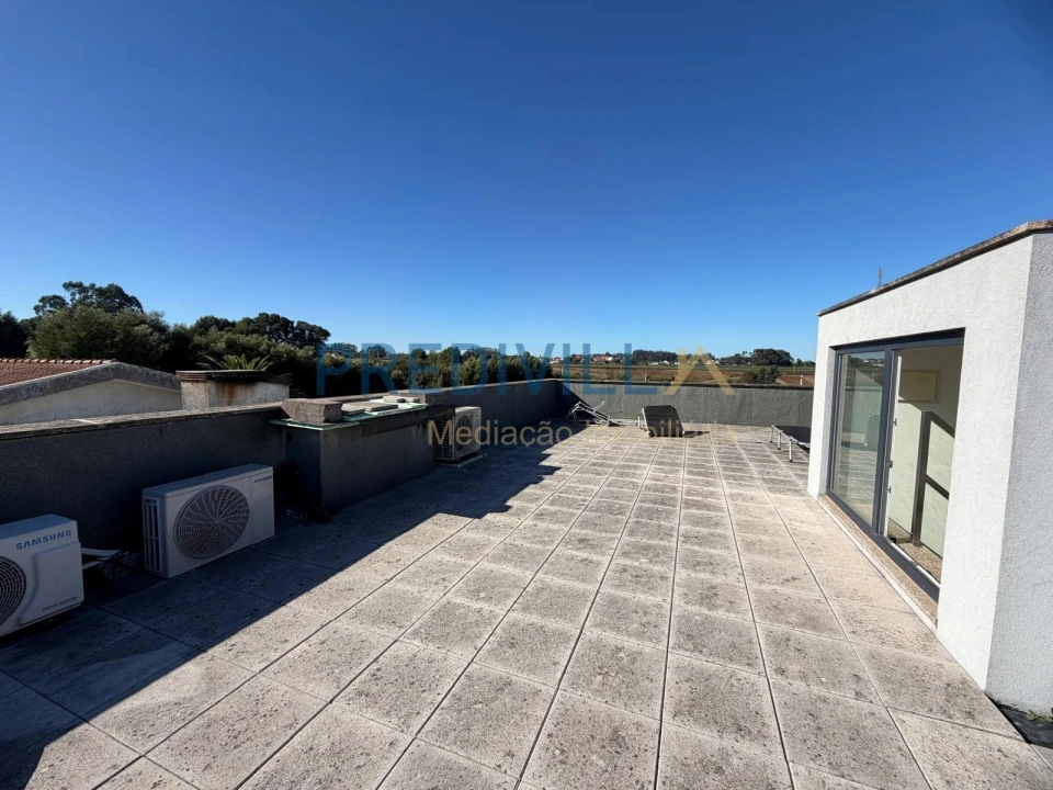 Moradia T3 para Venda em Aveleda Foto 27