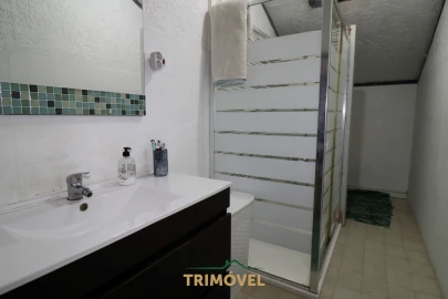Moradia T7 para Venda em São Roque