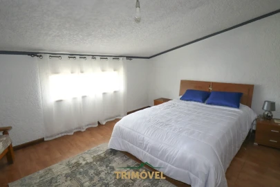 Moradia T7 para Venda em São Roque
