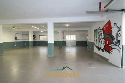Moradia T7 para Venda em São Roque
