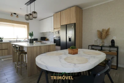Moradia T7 para Venda em São Roque