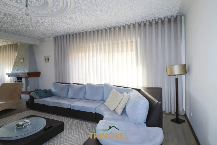 Moradia T7 para Venda em São Roque Foto 5
