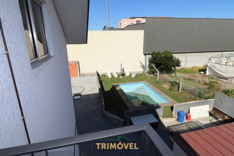 Moradia T7 para Venda em São Roque Foto 30