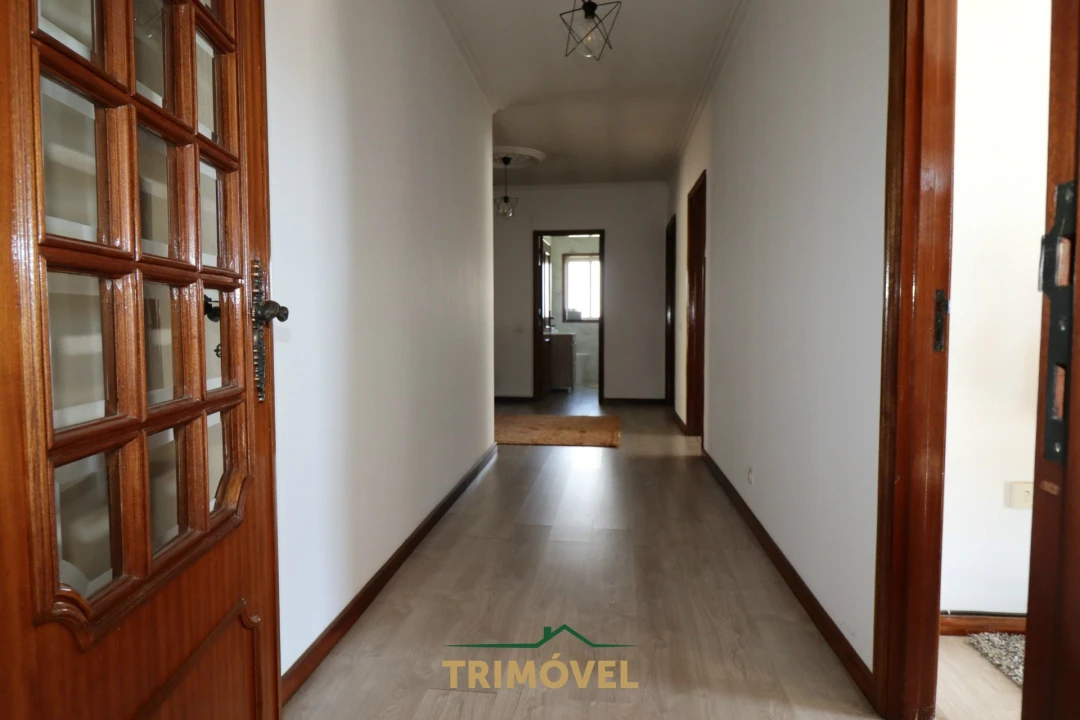 Moradia T7 para Venda em São Roque Foto 14