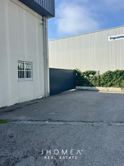 Armazém para Arrendamento em Gafanha da Encarnação