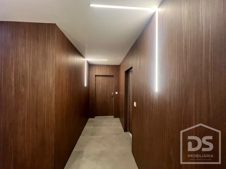 Apartamento T2 para Arrendamento em Tondela e Nandufe Foto 2