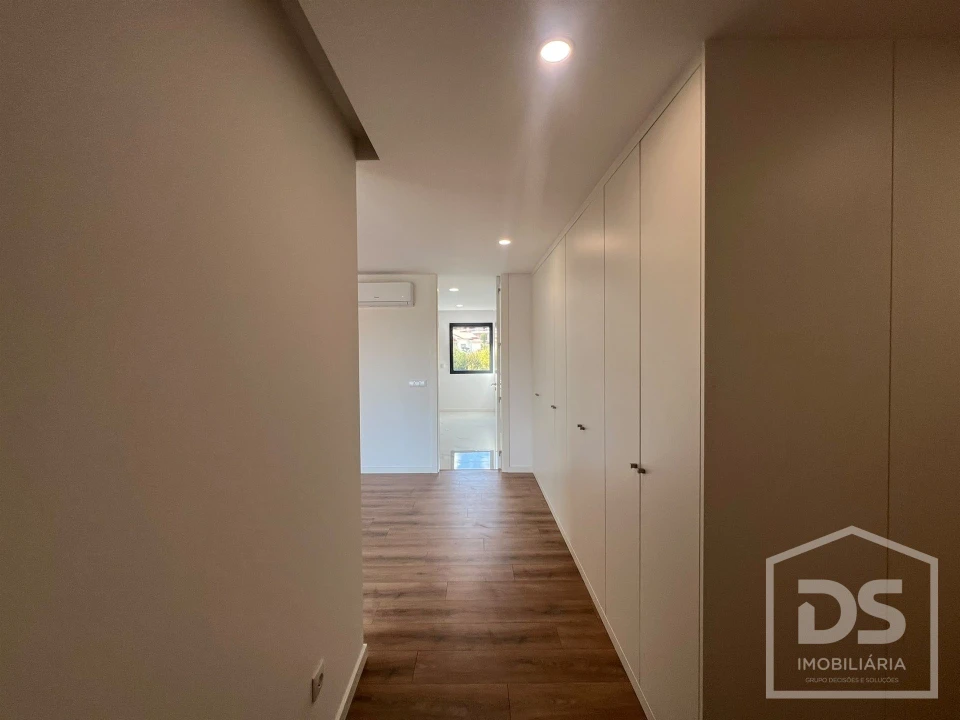 Apartamento T2 para Arrendamento em Tondela e Nandufe Foto 6
