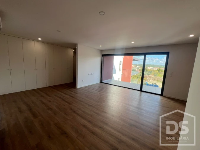 Apartamento T2 para Arrendamento em Tondela e Nandufe Foto 9