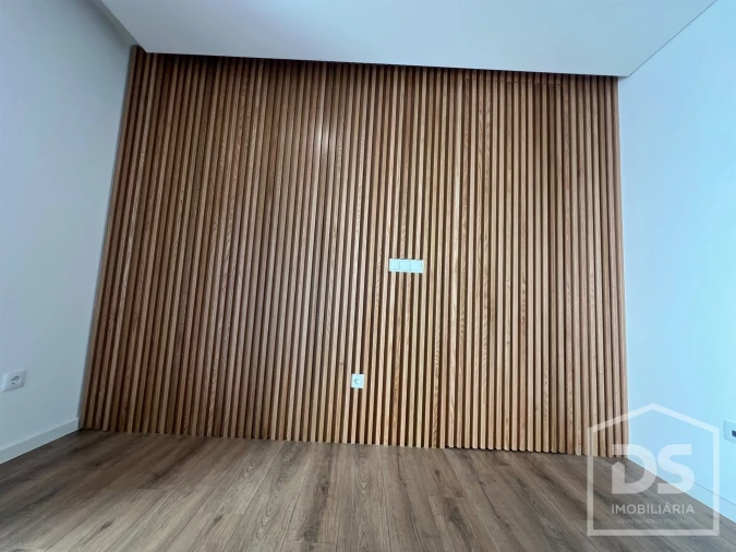 Apartamento T2 para Arrendamento em Tondela e Nandufe Foto 14