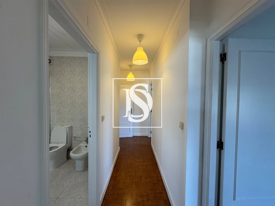 Apartamento T3 para Arrendamento em São Vitor (Braga) Foto 3