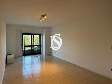 Apartamento T3 para Arrendamento em São Vitor (Braga)