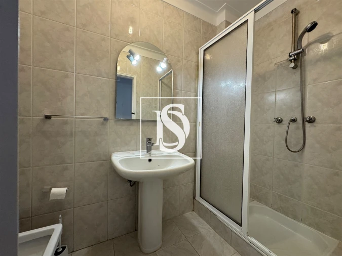 Apartamento T3 para Arrendamento em São Vitor (Braga) Foto 8