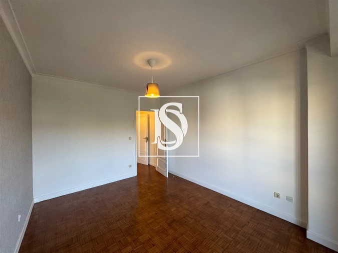 Apartamento T3 para Arrendamento em São Vitor (Braga) Foto 7