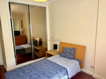 Apartamento T3 para Arrendamento em Santa Marinha e São Pedro da Afurada