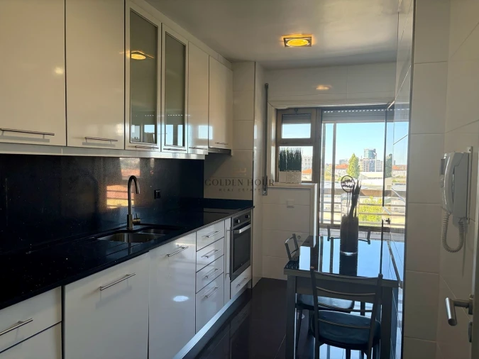 Apartamento T3 para Arrendamento em Santa Marinha e São Pedro da Afurada Foto 14