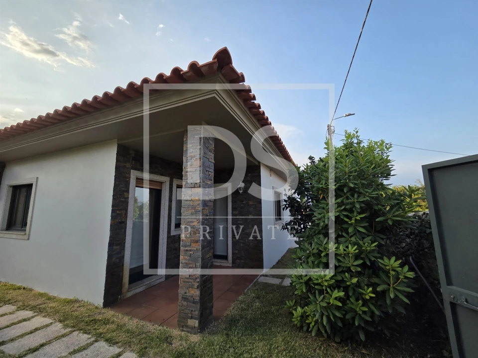 Moradia T3 para Venda em Caminha (Matriz) e Vilarelho Foto 2