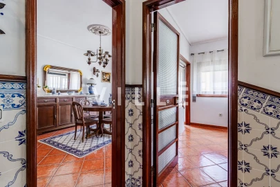 Moradia T3 para Venda em Esgueira