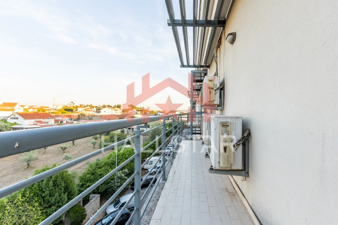 Apartamento T2 para Venda em Fatima Foto 31