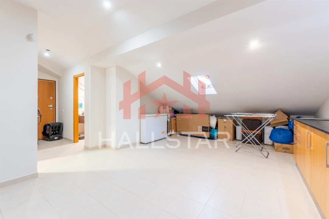 Apartamento T2 para Venda em Fatima Foto 25