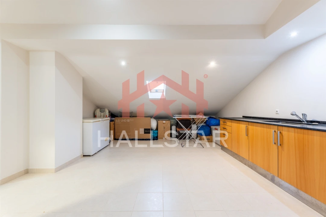 Apartamento T2 para Venda em Fatima Foto 23