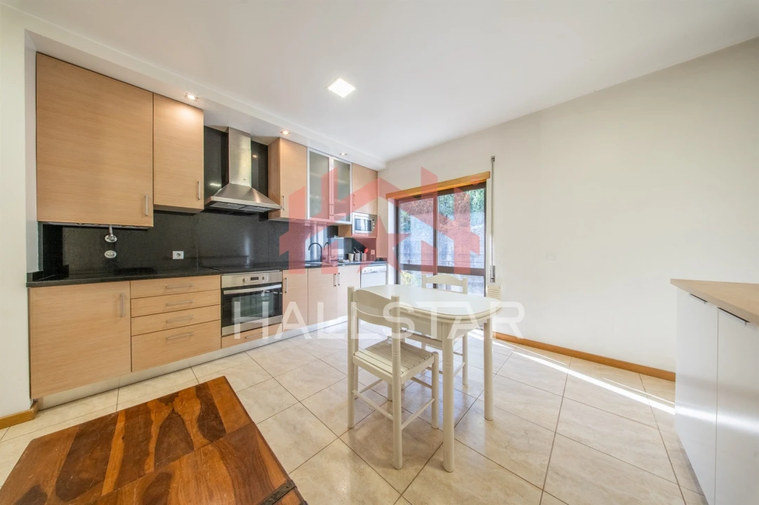 Apartamento T2 para Arrendamento em Leiria, Pousos, Barreira e Cortes Foto 4