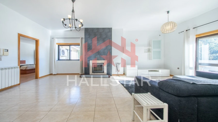 Apartamento T2 para Arrendamento em Leiria, Pousos, Barreira e Cortes