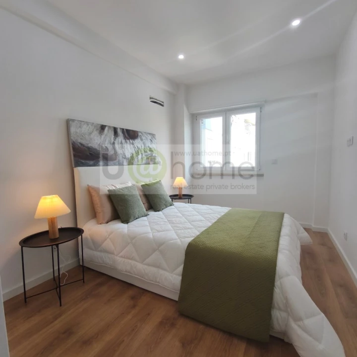 Apartamento T3 para Venda em Benfica Foto 21