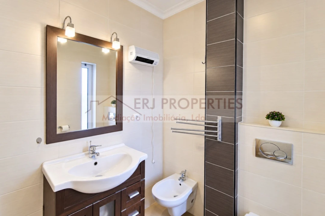 Moradia T3 para Venda em Vila Nova de Cacela Foto 26