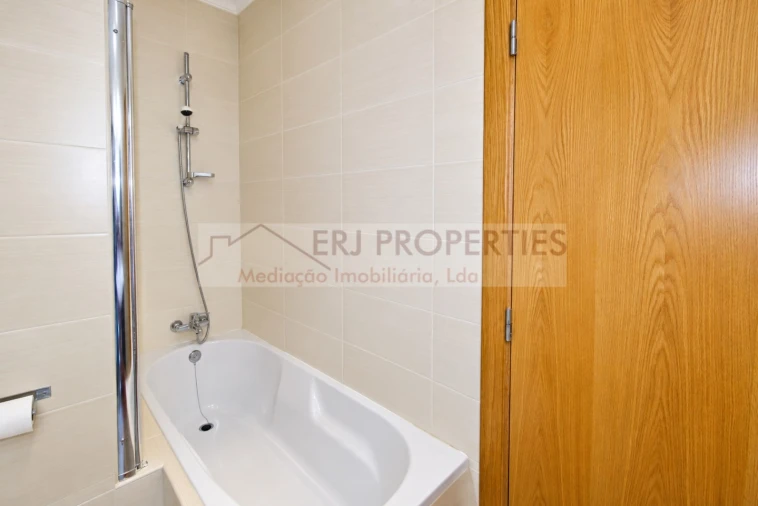 Moradia T3 para Venda em Vila Nova de Cacela Foto 27