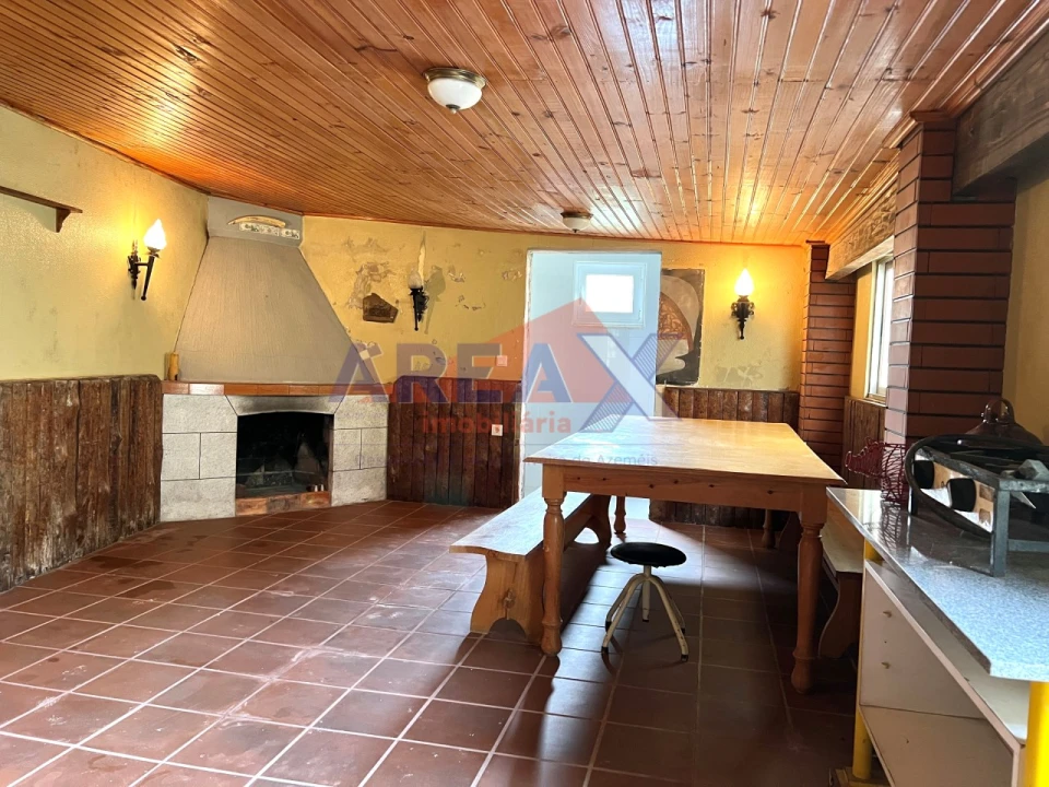 Moradia T5 para Venda em São Roque Foto 12