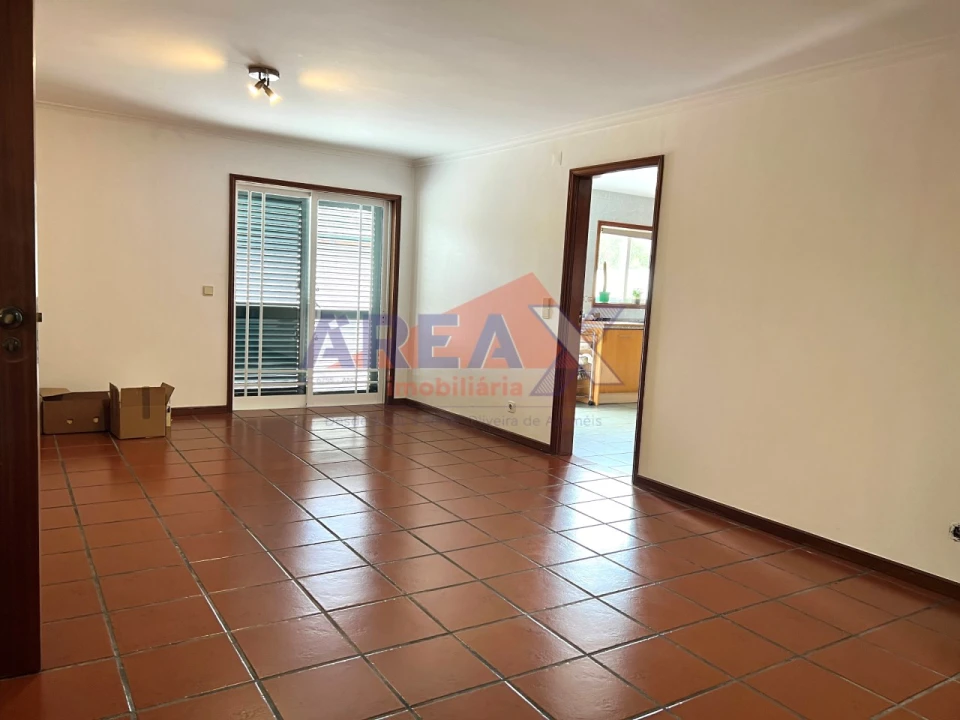 Moradia T5 para Venda em São Roque Foto 25