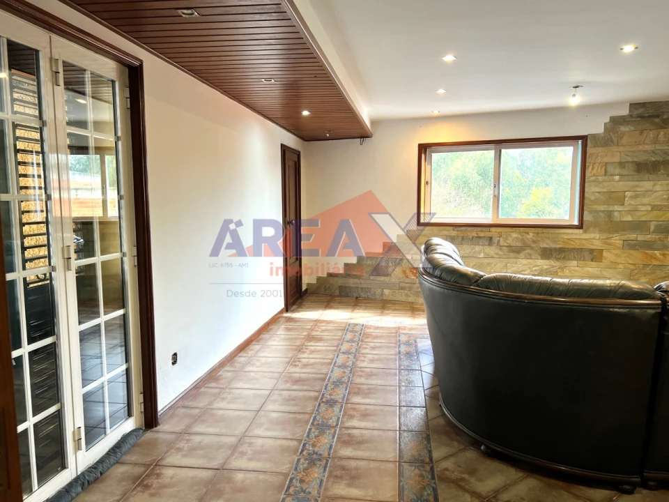 Moradia T5 para Venda em São Roque Foto 31