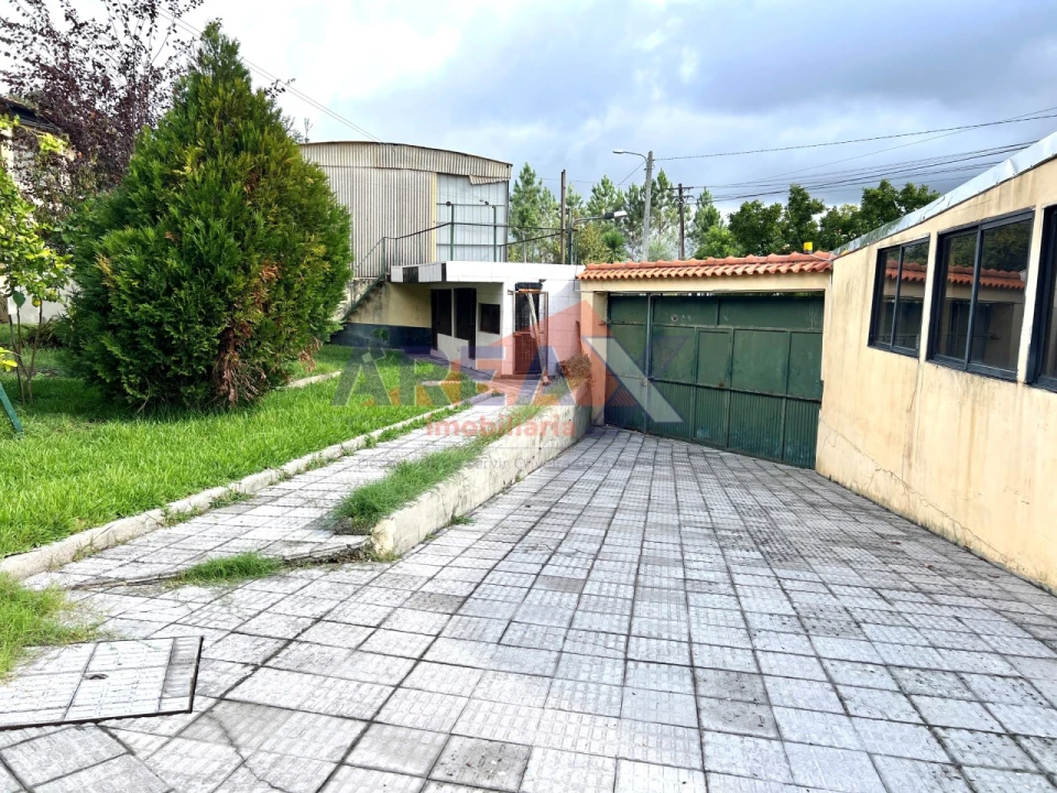 Moradia T5 para Venda em São Roque Foto 40