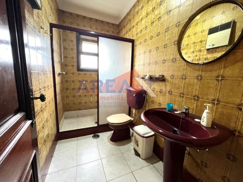 Moradia T5 para Venda em São Roque Foto 64