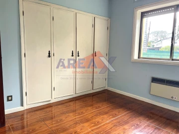 Moradia T5 para Venda em São Roque