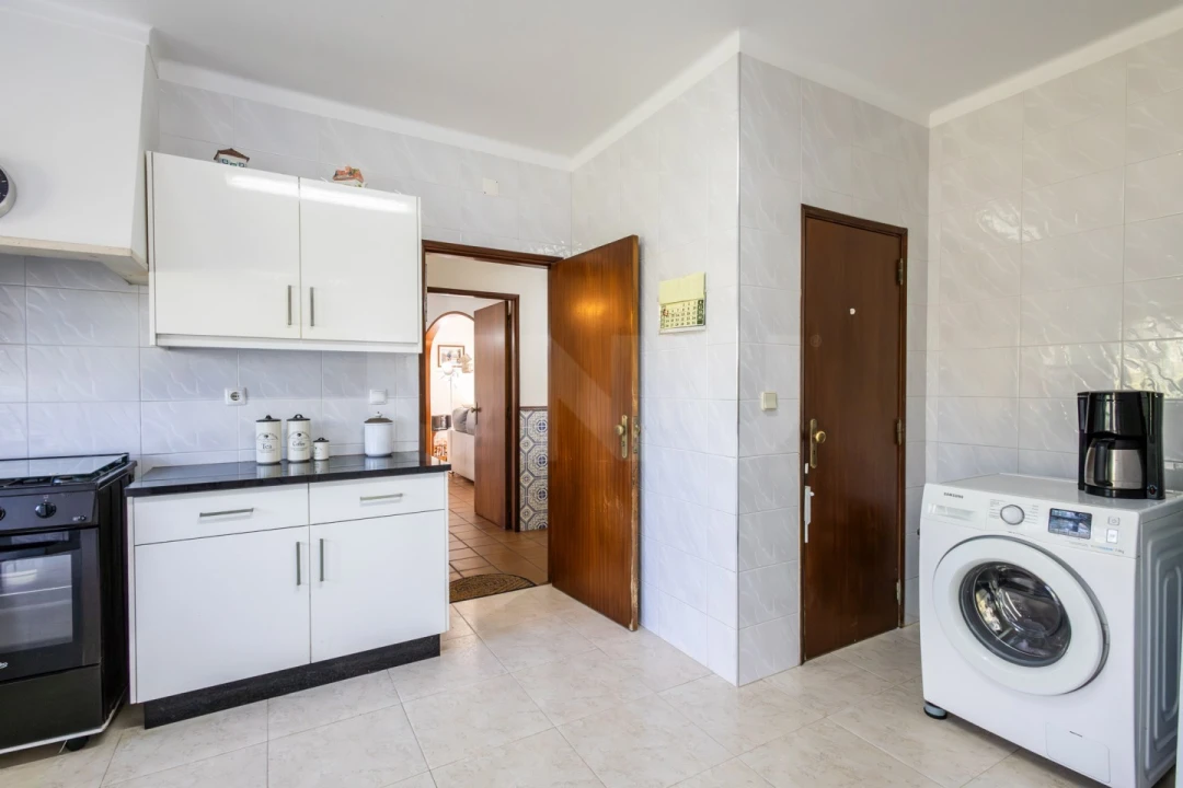 Moradia T3 para Venda em Alfeizerão Foto 7