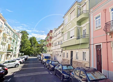 Apartamento T2 para Venda em Alvalade