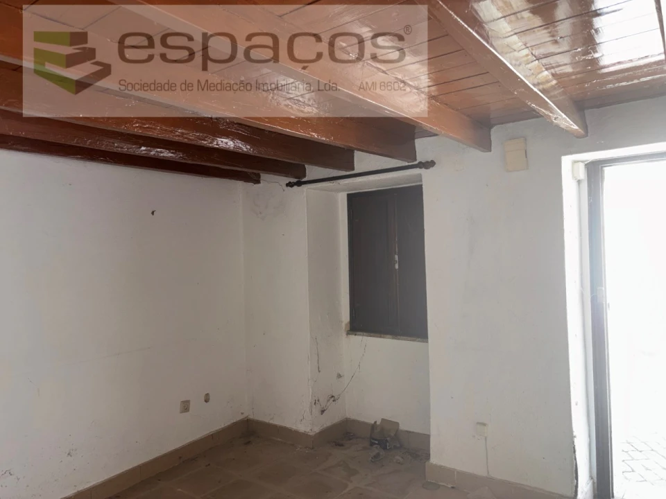 Moradia T3 para Venda em Montalvão Foto 3