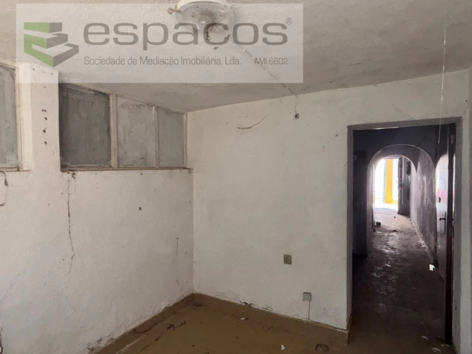 Moradia T3 para Venda em Montalvão Foto 4