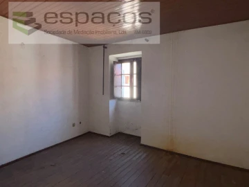 Moradia T3 para Venda em Montalvão