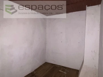 Moradia T3 para Venda em Montalvão