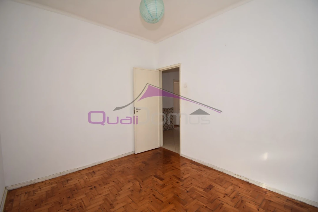 Apartamento T2 para Venda em São João Baptista Foto 8
