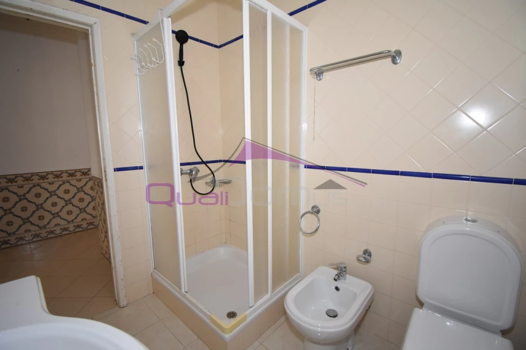 Apartamento T2 para Venda em São João Baptista Foto 12