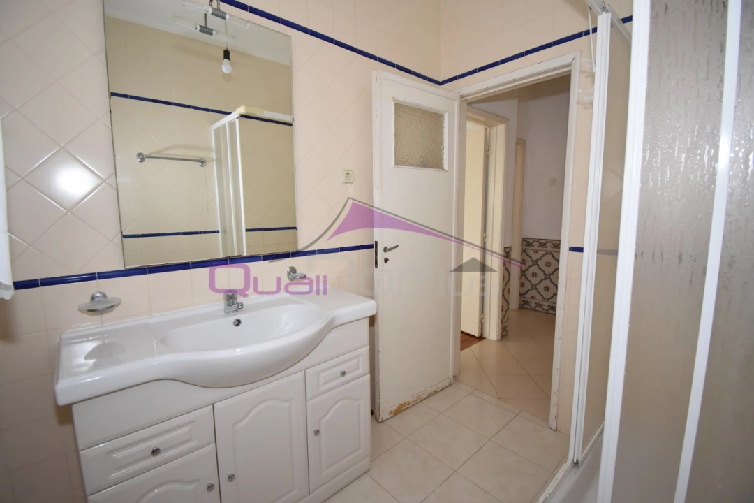 Apartamento T2 para Venda em São João Baptista Foto 15