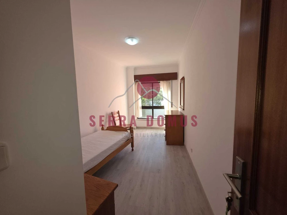 Apartamento T3 para Venda em Algueirão-Mem Martins Foto 10