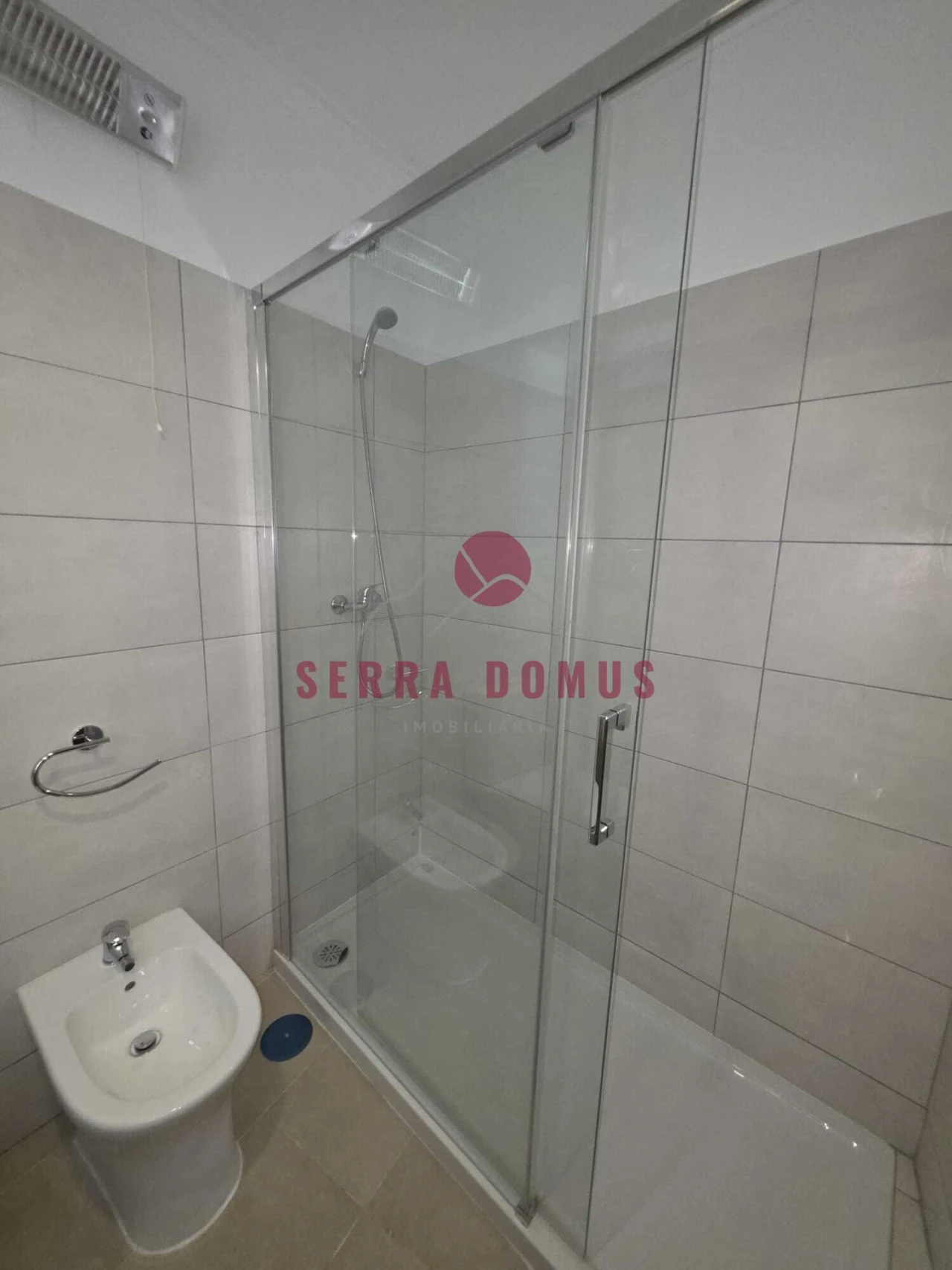 Apartamento T3 para Venda em Algueirão-Mem Martins Foto 15