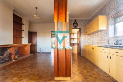 Moradia T5 para Venda em Marinha Grande