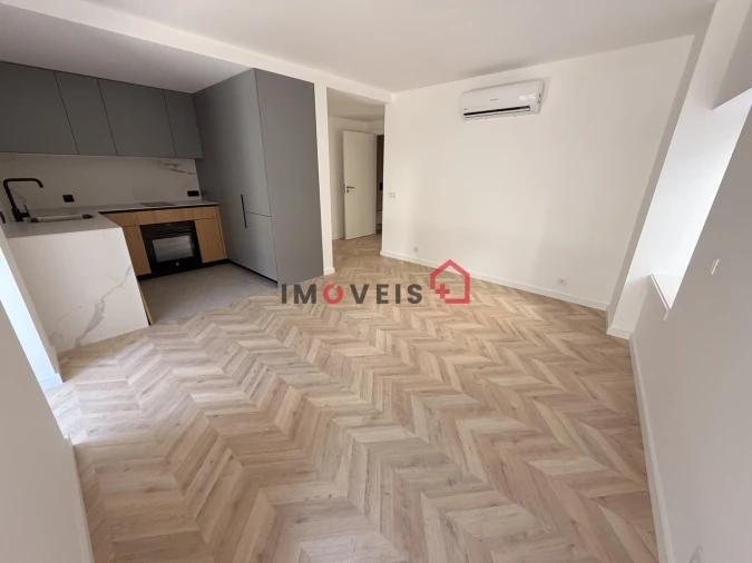Apartamento T1 para Venda em Leiria, Pousos, Barreira e Cortes Foto 2