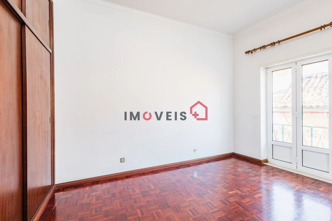 Apartamento T1 para Venda em Leiria, Pousos, Barreira e Cortes Foto 9